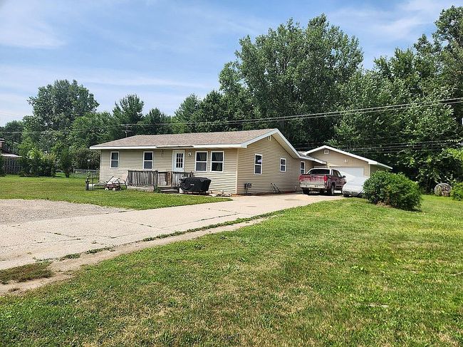 Photo of 8957 E Pickard Rd, Mount Pleasant, MI