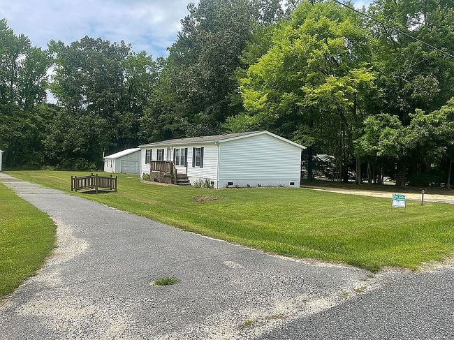 Photo of 597 Bookers Ln, North, VA