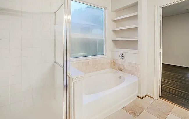 Photo of 23745 Martin Cir S, Porter, TX