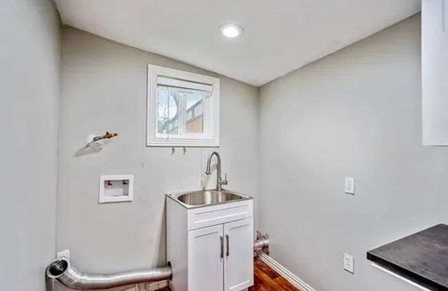 Photo of 3603 Zoch Ln, Houston, TX