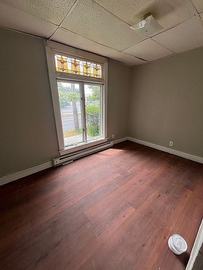 Photo of 202 N Courtland St, East Stroudsburg, PA