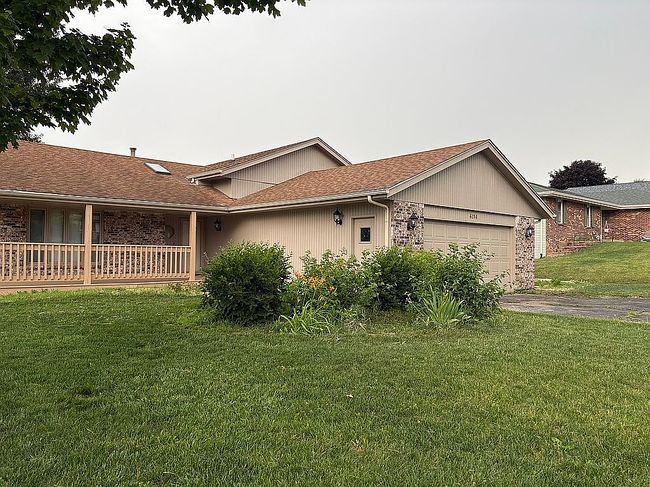 Photo of 6214 Green Needle Dr, Loves Park, IL