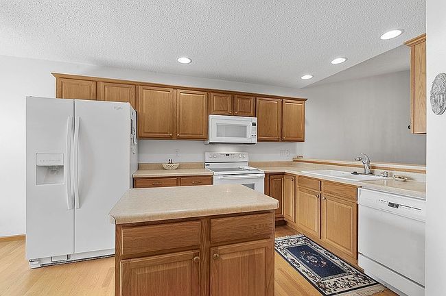 Photo of 2113 Norcor Ave Apt 1, Coralville, IA