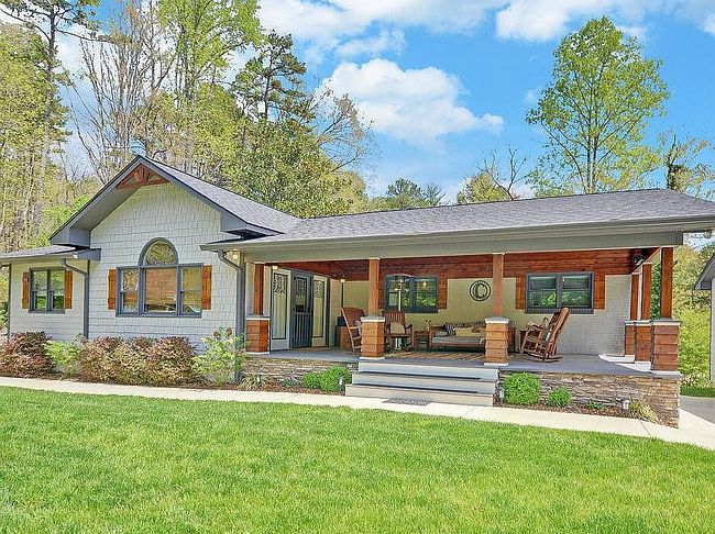 Preview of property located at 92 Whetrock Ln