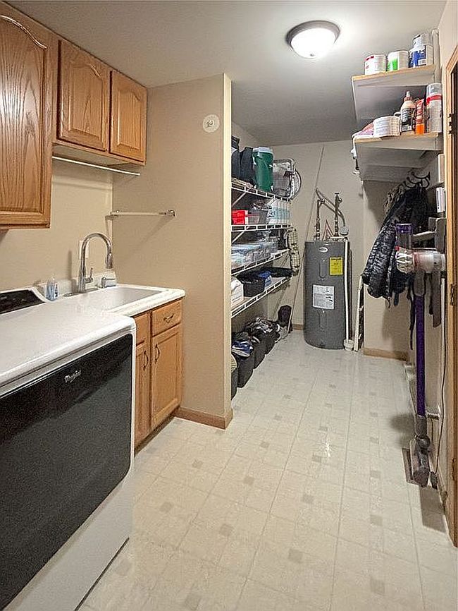 Image of 1903 Christy Rd