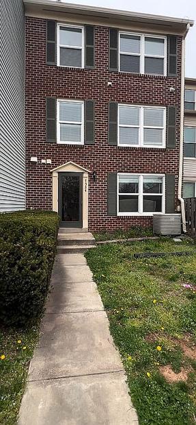 Preview of property located at 7534 Emerald Dr