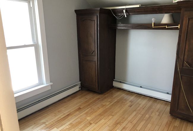 Additional photo 1 of property located at 815 Fox River Dr