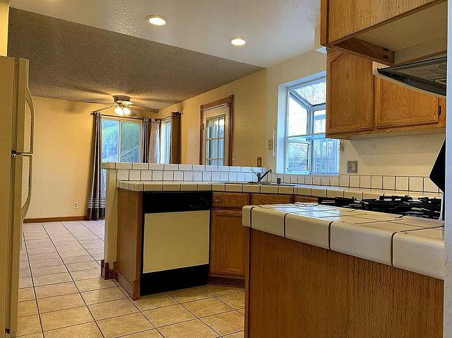 Additional photo 3 of property located at 6369 Walnut Creek Rd