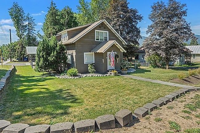 Photo of 676 E 3rd Ave, Colville, WA