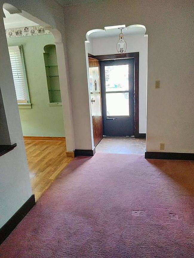 Photo of 137 N 8th Ave, Pocatello, ID