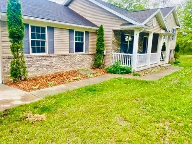 Preview of property located at 1456 Halleck Rd
