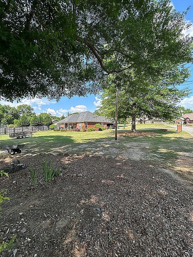Image of 20 Lee Road 535
