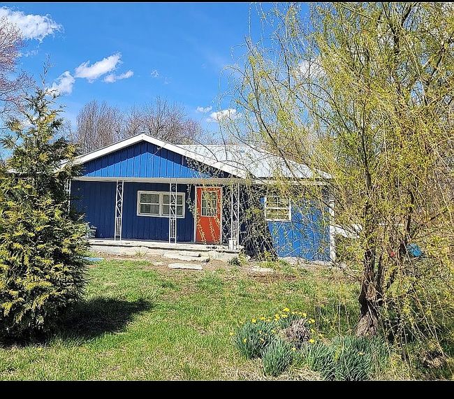 Photo of 119 Floyd Padgett Ln, Crawford, TN