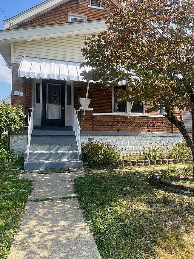 Photo of 215 Stokesay St