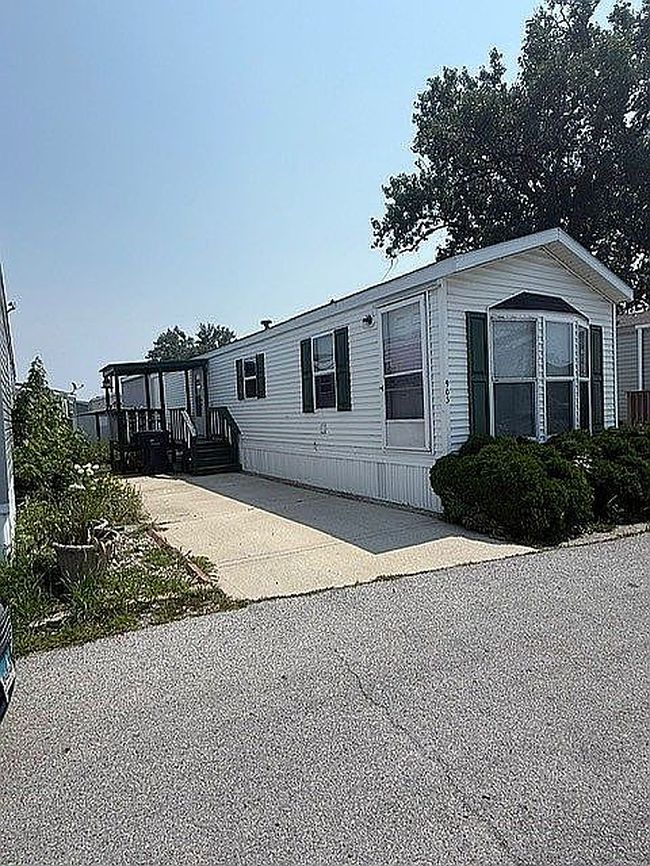 Photo of 8800 S Harlem Ave Trailer 903, Bridgeview, IL