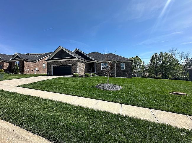 Image of 627 Fourwinds Dr