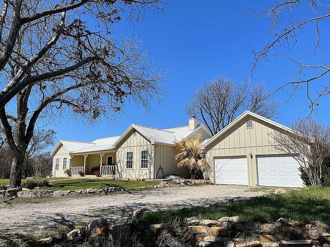 Photo of 3000 4th St, Brownwood, TX