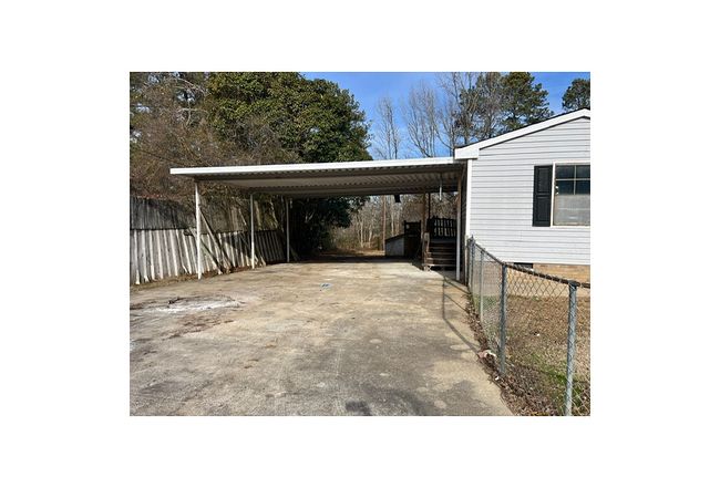 Photo of 873 Armory Rd