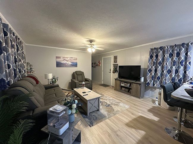 Photo of 233 Long Leaf Dr, Belmont, NC