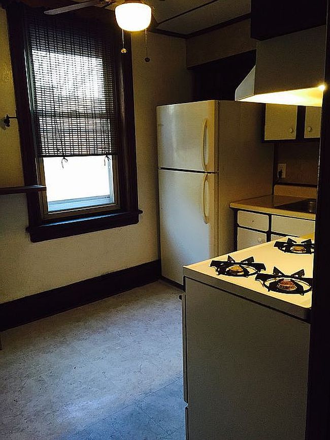 Photo of 1033 S Clinton Ave, Trenton, NJ