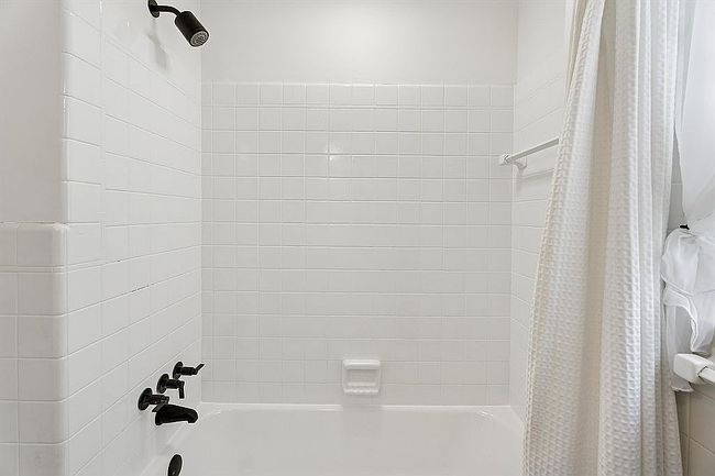 Image of 41 South Spring Ln