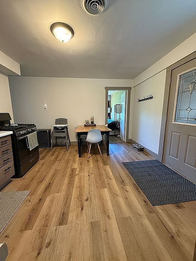 Image of 53526 Bootjack Rd