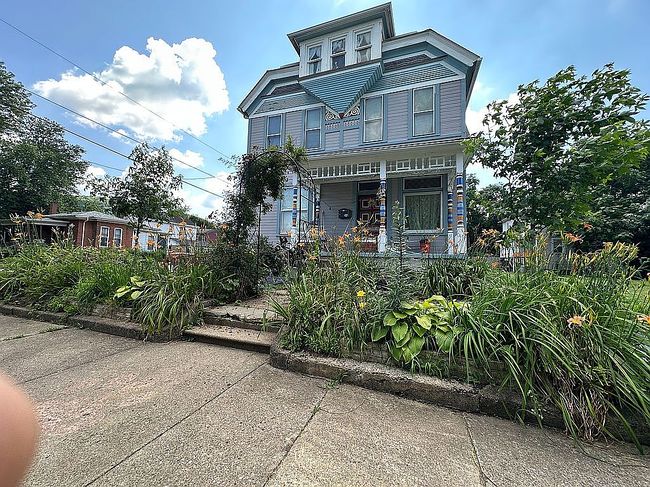Photo of 1026 3rd Ave, Beaver Falls, PA