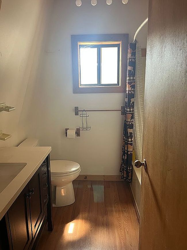 Photo of 191 Pineview Ln, Irwin, ID