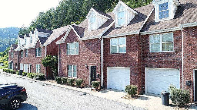 Photo of 240 Bowles Park Dr Suite 102-202