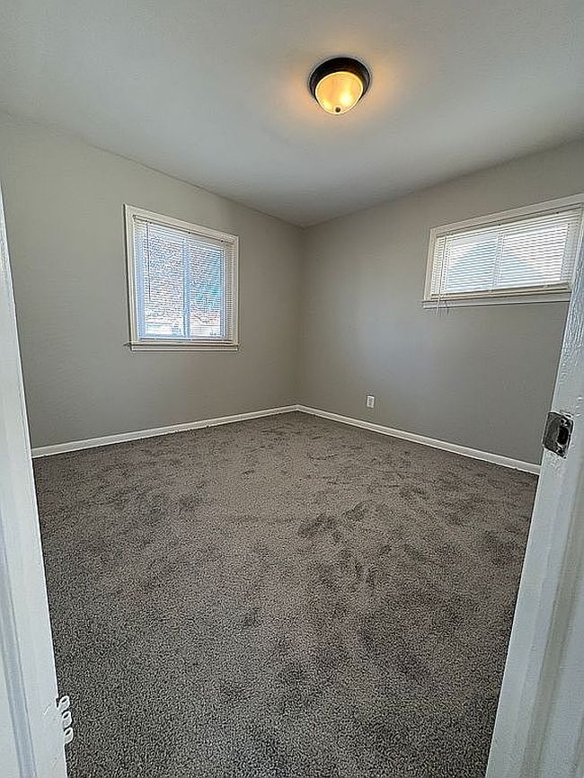 Image of 12818 Sherman Ave
