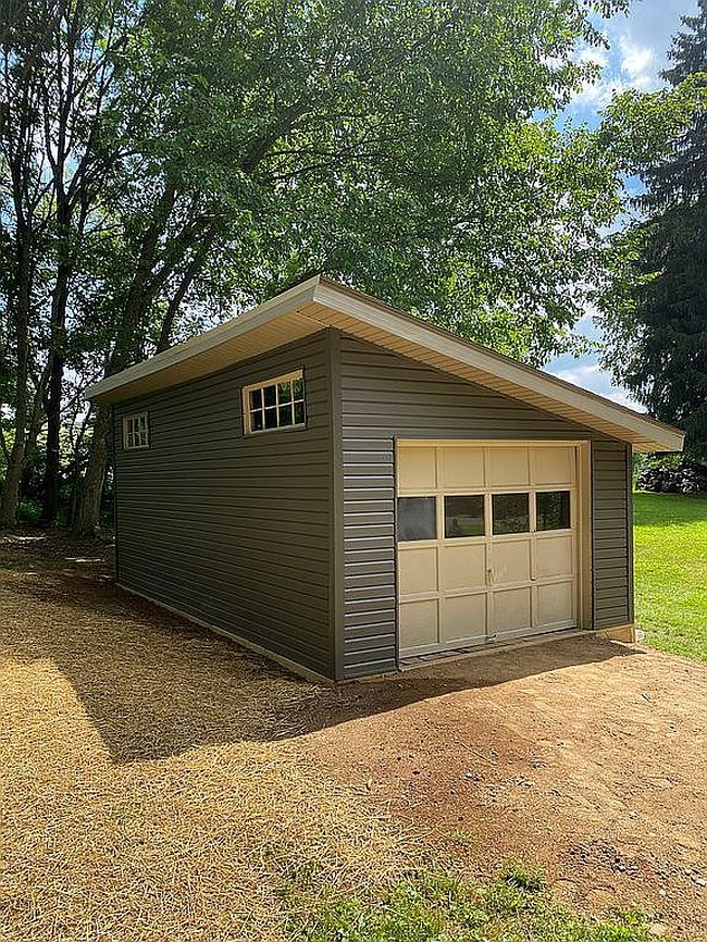 Photo of 5035 Westbrook St Se, Magnolia, OH