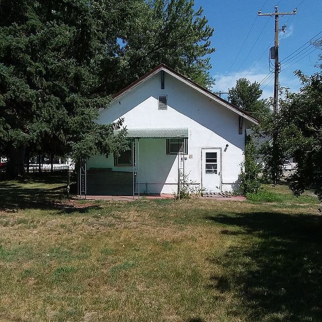 Image of 223 N Walnut St