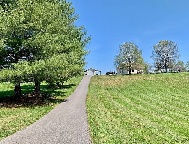 Preview of property located at 1450 Gateway Ct
