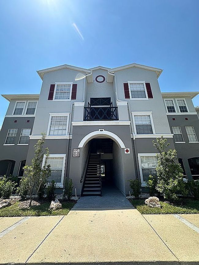 Image of 3591 S Kernan Blvd #201