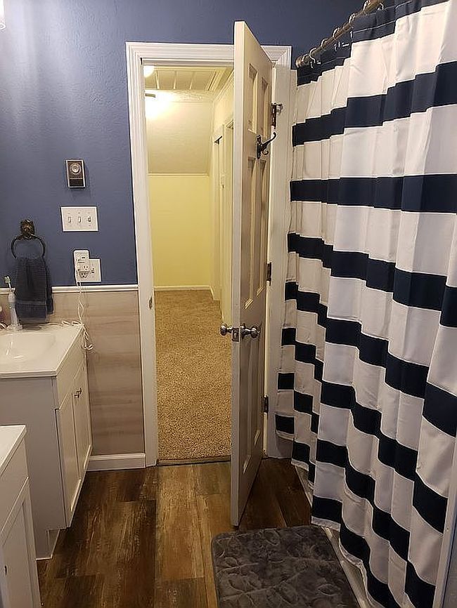 Additional photo 2 of property located at 1043 Circle Dr Se