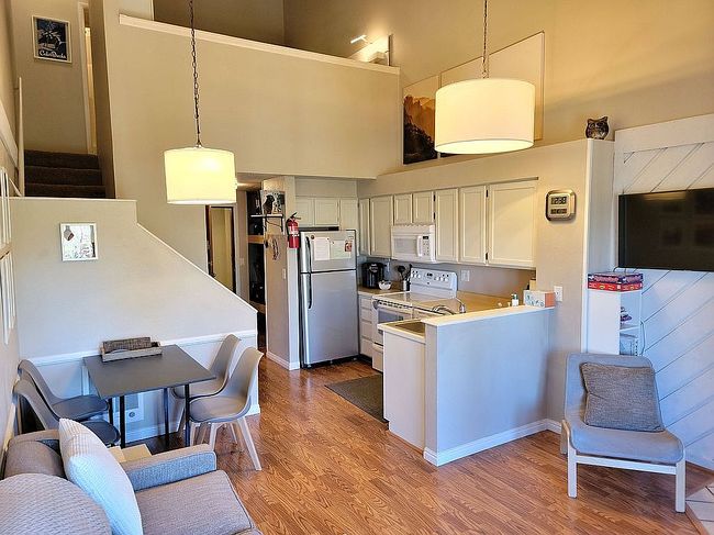 Preview of property located at 464 North Hwy