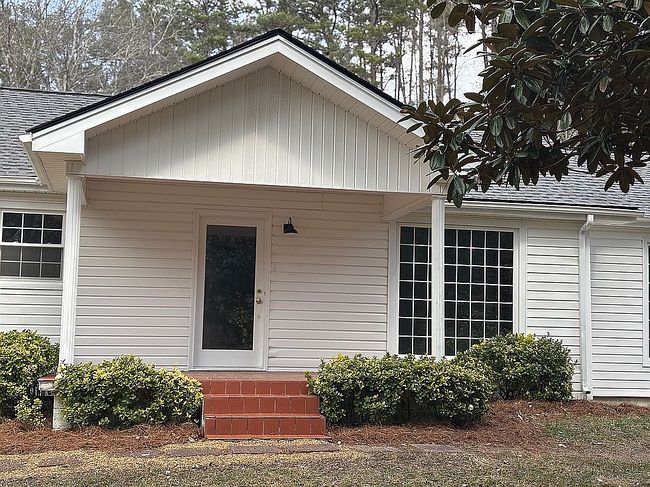 Preview of property located at 60 Jerry Eaves Ln