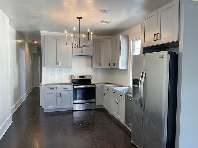 Image of 2231-33 Constance St