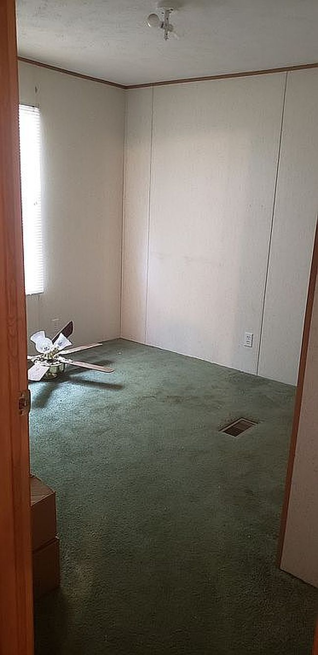 Photo of 197 Dave Simerly Rd, Hampton, TN