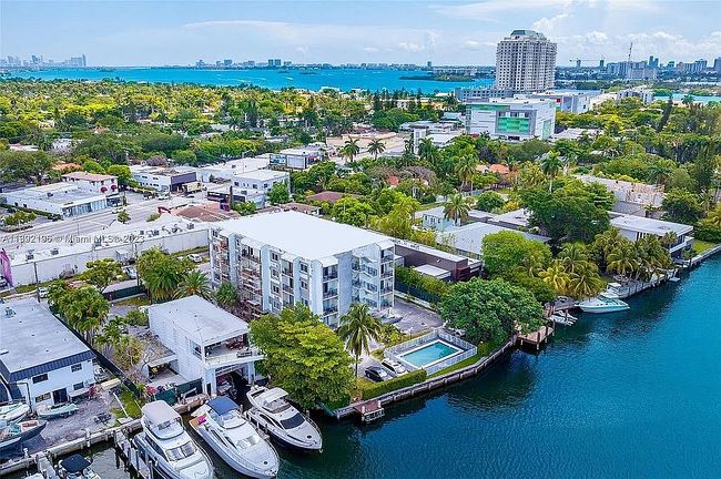 860 Ne 78th St Apt 303, Miami, FL