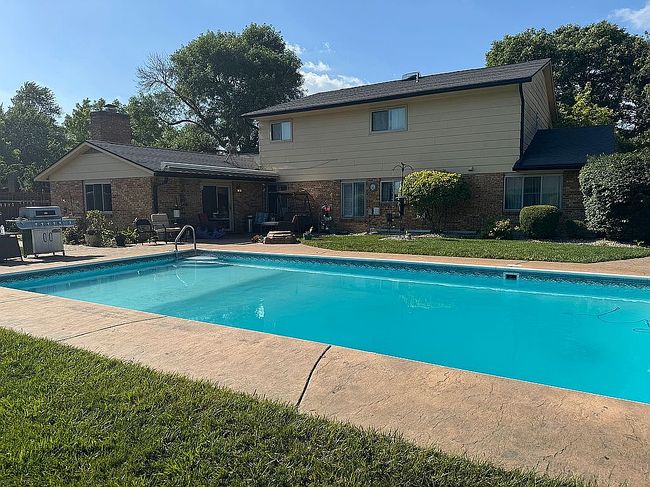 Photo of 7400 Roselake Dr, Dayton, OH