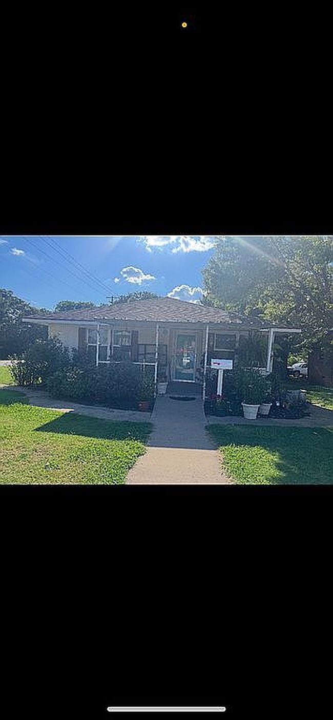 Photo of 11 Jon St, Healdton, OK