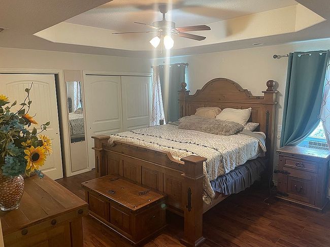 Photo of 812 Riviere Dr, Falls City, TX