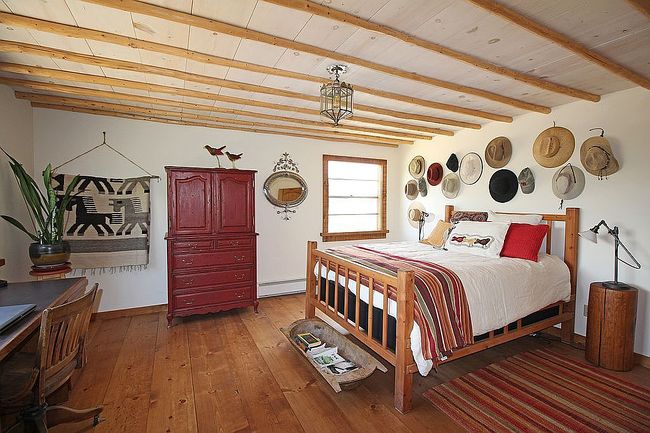 Photo of 134 Ridgecrest Dr, Santa Fe, NM