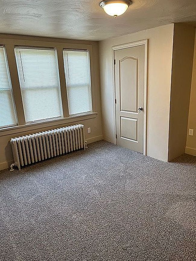 Photo of 21 Kline Ave, North Versailles, PA