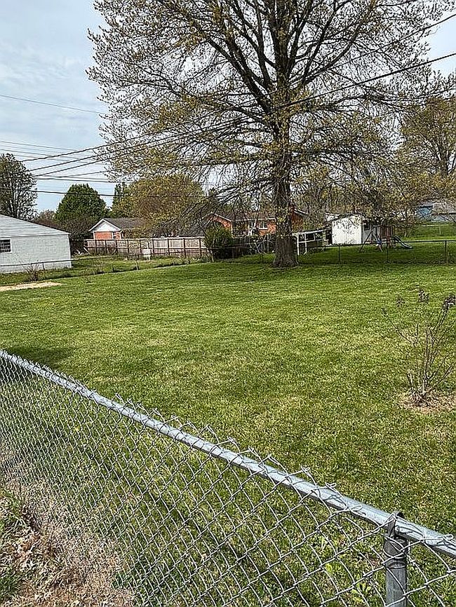 Image of 632 Kingston Rd