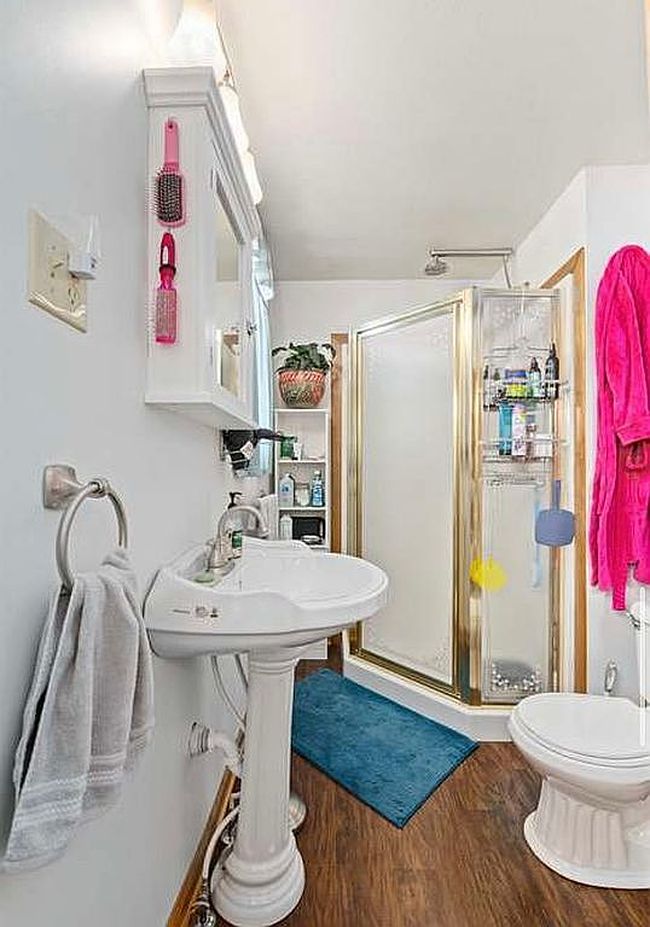 Image of 111 21st St