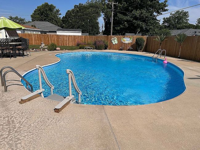 Photo of 729 Kenton Blvd, Taylorville, IL