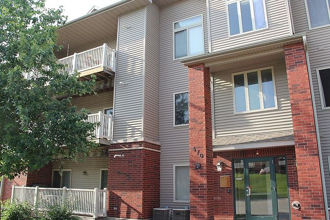 Photo of 470 N 1st Ave Apt 204, Iowa City, IA