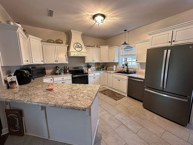 Photo of 970 N Shiloh Rd, Hartford, AL